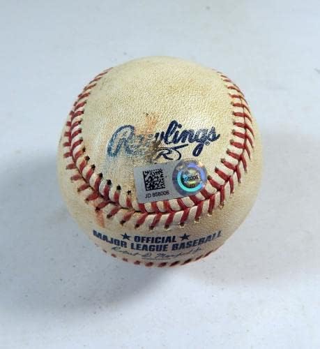 2021 Маями Марлинз Пит Пирати В Играта са Използвали Бял Бейзбол Адам Дювал Свали Топката От игра - Използваните Бейзболни топки